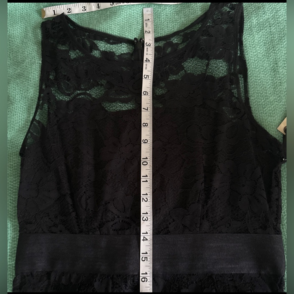 NWT BB Dakota Rylin Lace Dress, Sz 4 - Picture 11 of 16